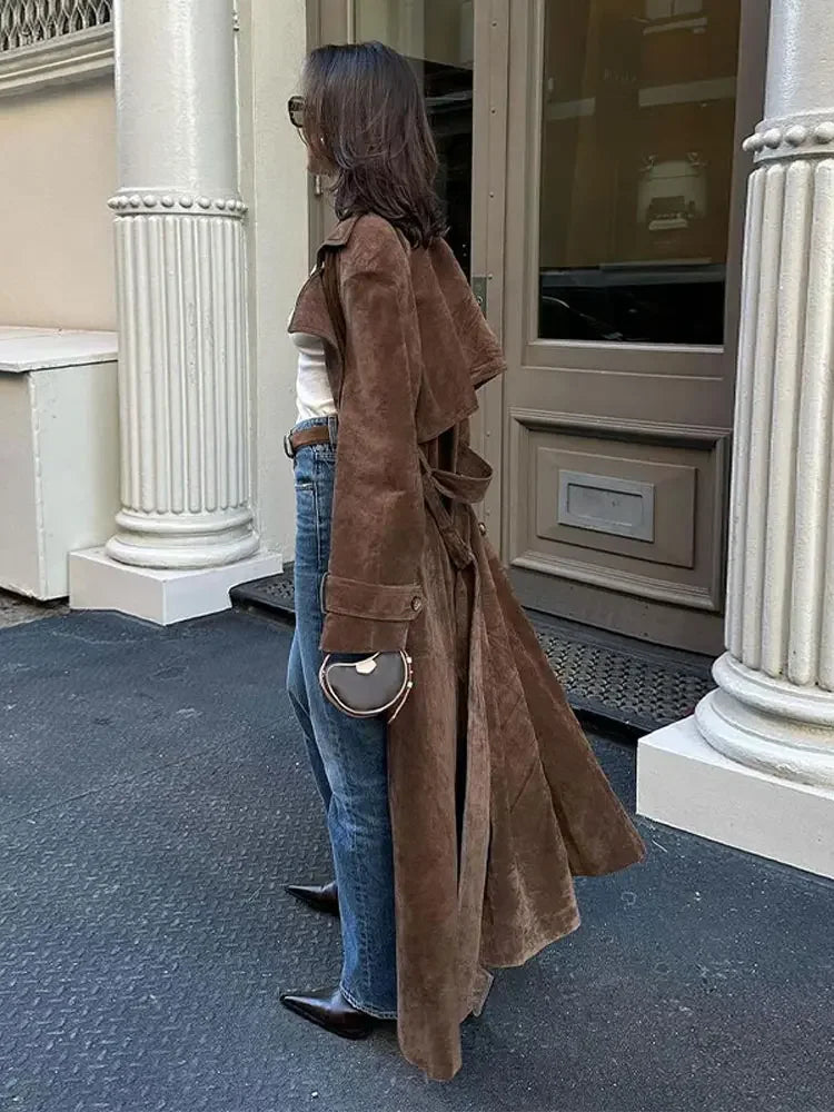 Estee Eleganza Suède Trenchcoat